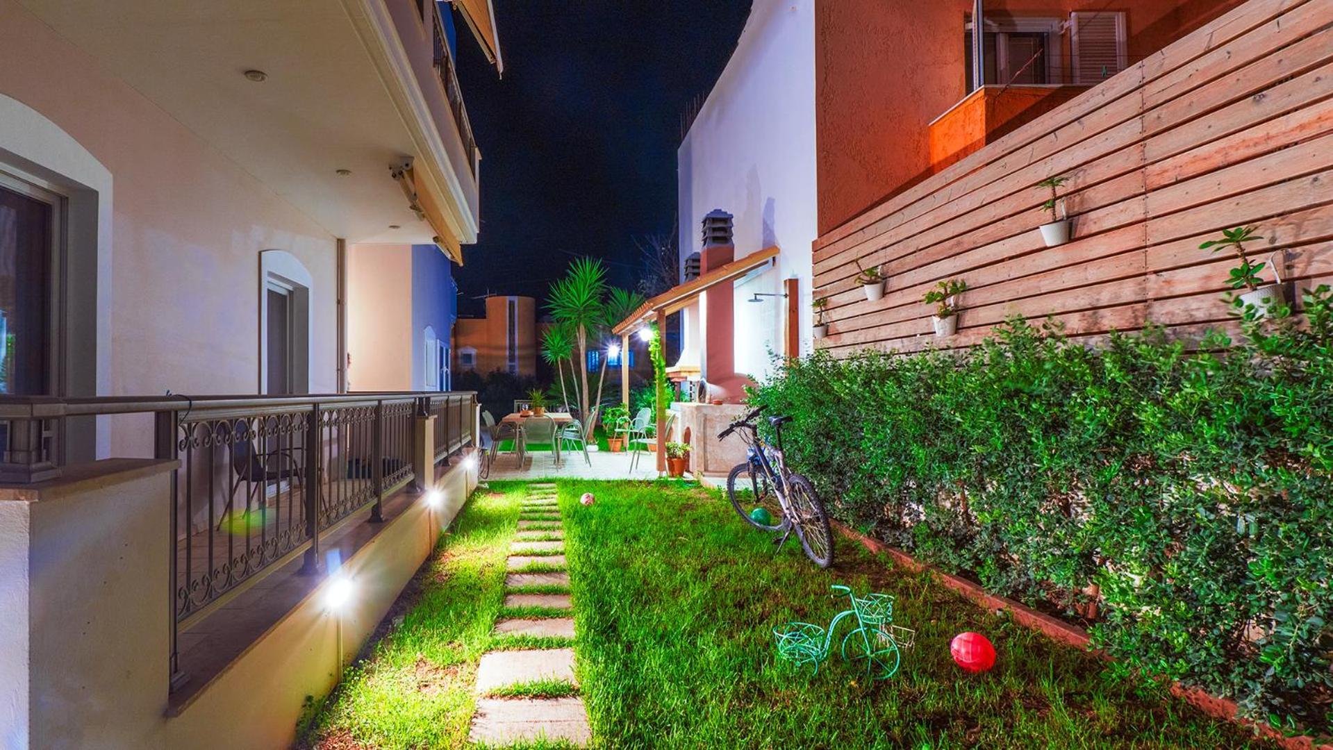Vakakis-Me Apartments Палеохора Екстер'єр фото