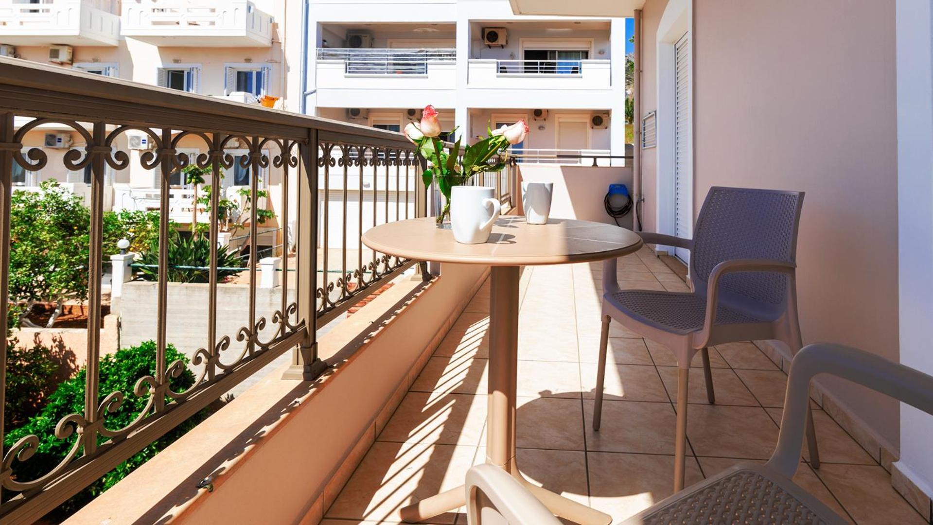 Vakakis-Me Apartments Палеохора Екстер'єр фото